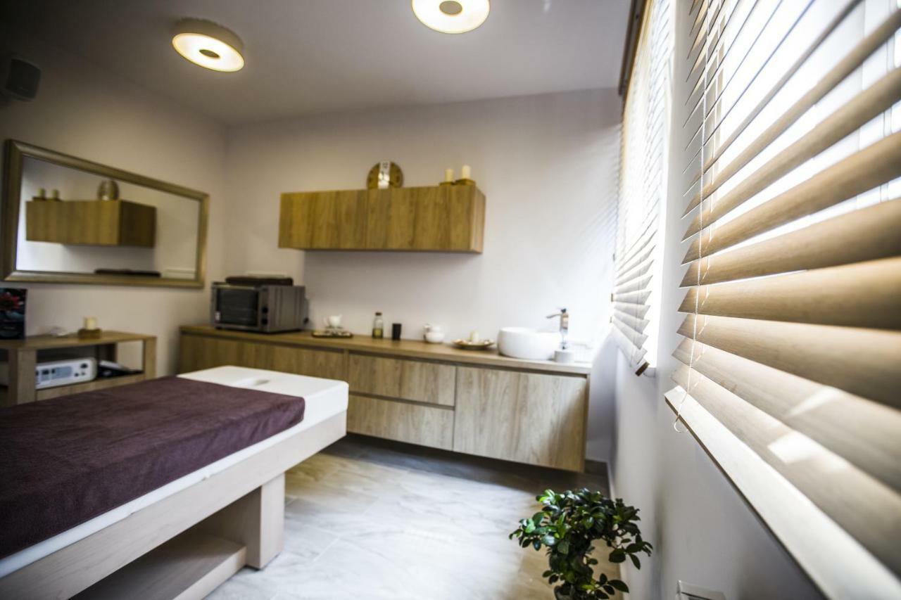 The Sun By Lubicz Hotel Ustka Buitenkant foto